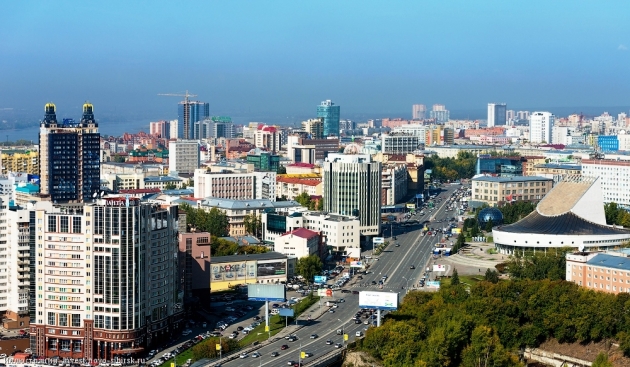 От парковочного коллапса Новосибирск спасает только экономический кризис