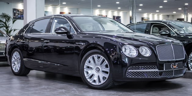 Мощнейший в мире седан от Bentley вышел на рынок России