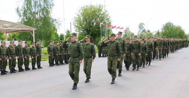 Белорусские военнослужащие 