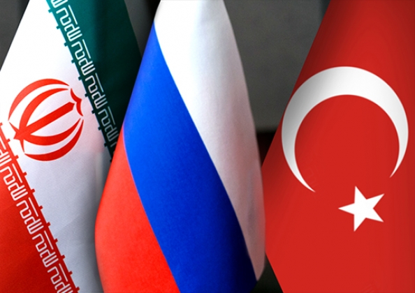 Флаги России, Ирана и Турции