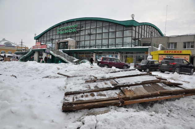 В Барнауле никак не могут продать «Старый базар»