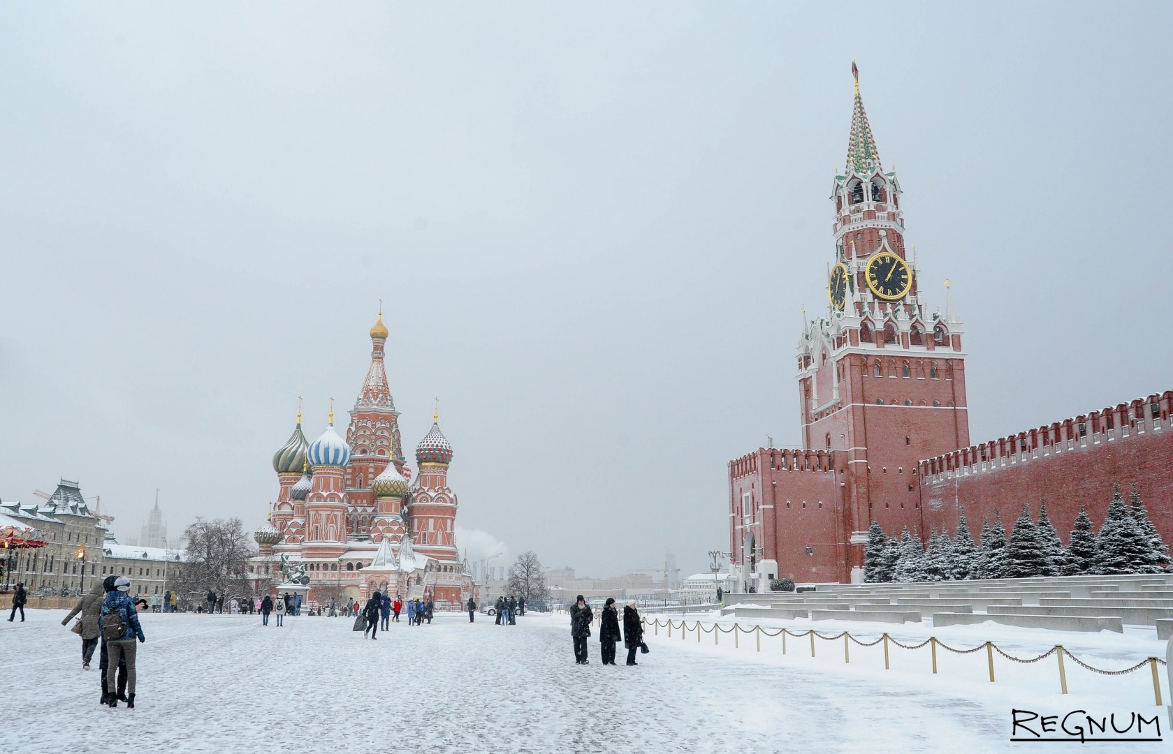 Москва зимой днем. Мороз в Москве 2021. Москва в январе. Морозная Москва. Зима Мороз Москва.