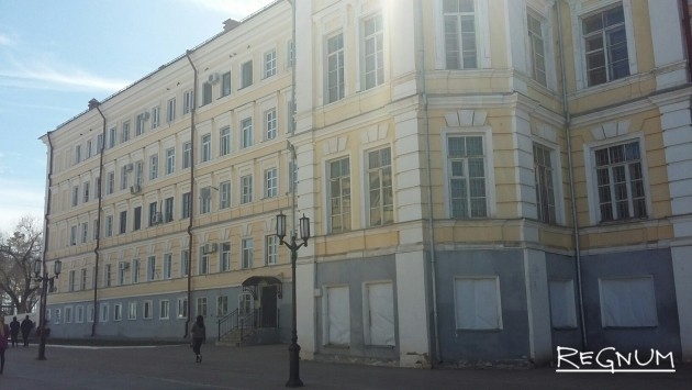 Building of the Orenburg highest aviation school