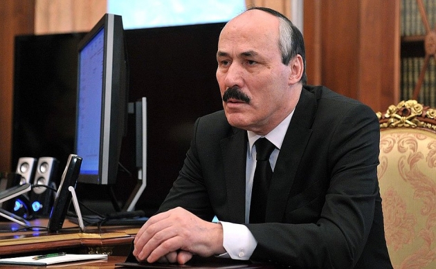 Доход главы Дагестана за 2016 год снизился на 10 тысяч рублей