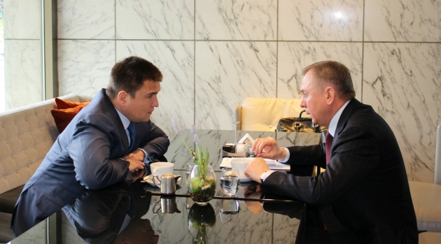 Главы МИД Белоруссии и Украины обсудили подготовку встречи на высшем уровне