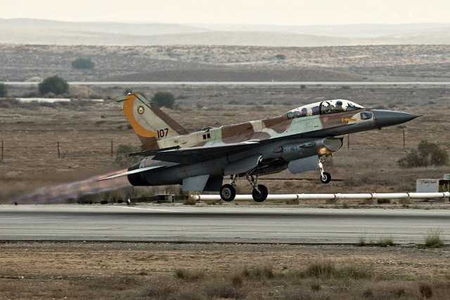 ВВС Израиля атаковали позиции сирийской армии в районе Голанских высот
