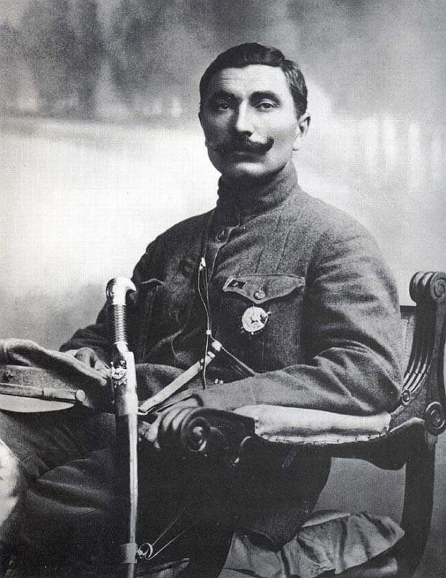 Командующий Первой конной армией Семён  Будённый