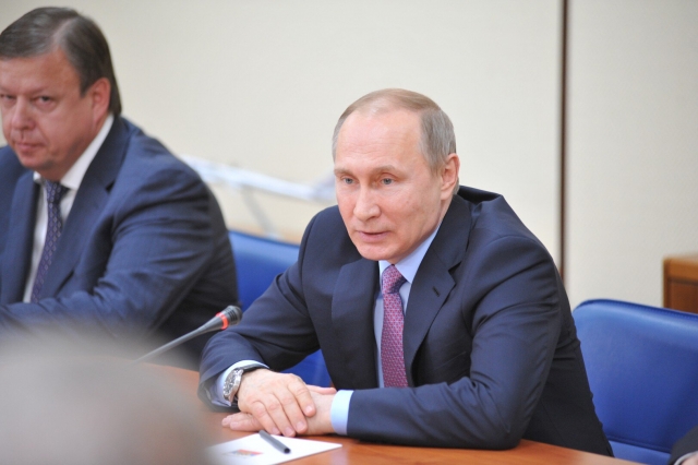 Путин: Флот России будет размещен во всех важных районах Мирового океана