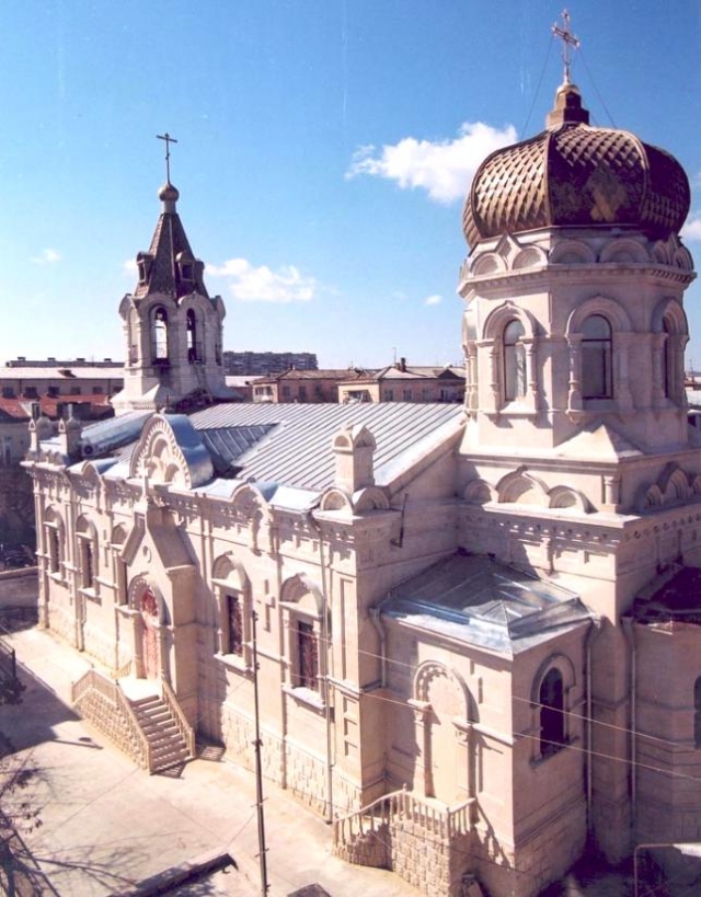 Кафедральный собор Святых Жен-мироносиц в Баку 