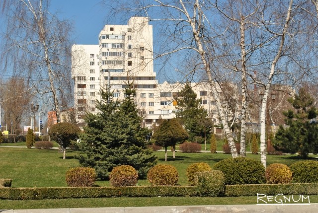 Ухоженный сквер Ставрополя