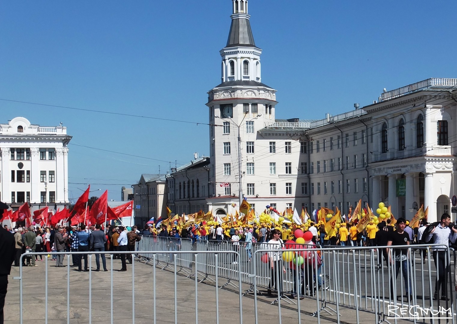 Пл республики