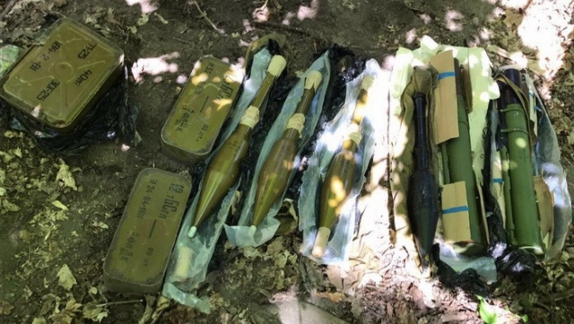 В Киеве обнаружен тайник с противотанковыми гранатометами