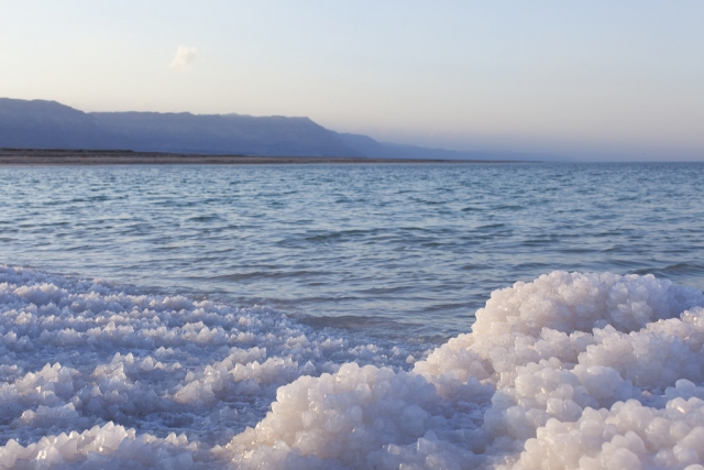Турист из РФ погиб во время купания в Мертвом море в Израиле
