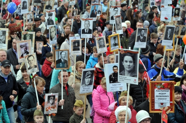 В Ижевске в колонне «Бессмертного полка» прошли 30 тыс человек