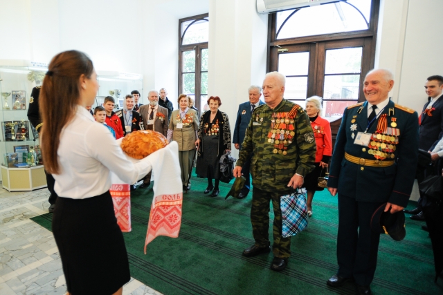Делегация ветеранов Донецкой области прибыла на Ставрополье на празднование Дня Победы