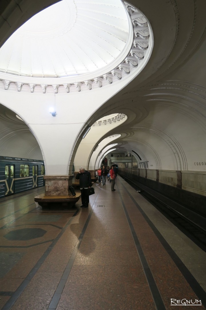 Метро сокол. Станция метро Сокол. Станция метро Сокол Москва. Станция метро Сокол 2039. Станция Сокол метро 2033.