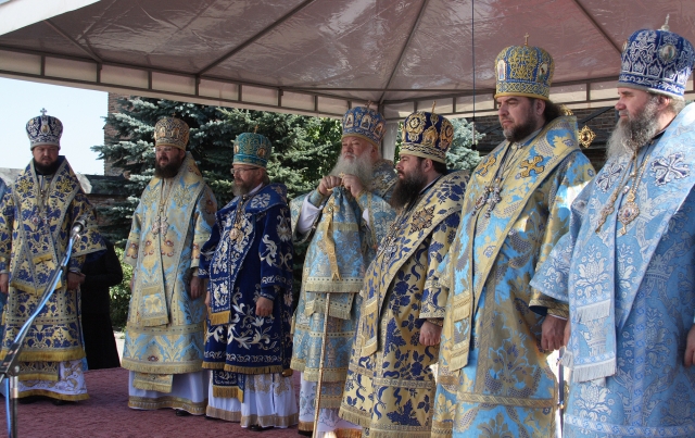 Архиереи Украинской православной церкви Московского патриархата
