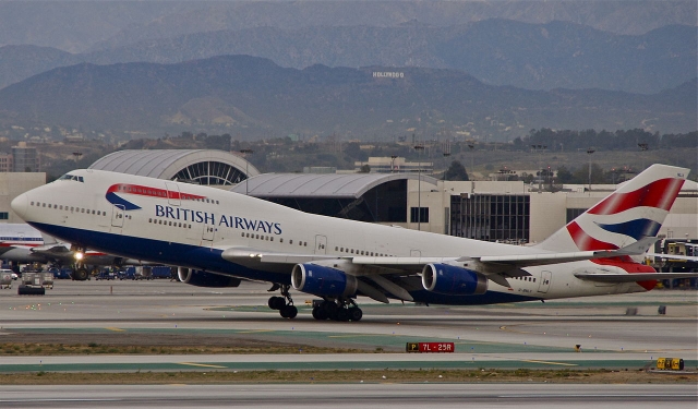 Бортпроводники British Airways проведут двухнедельную забастовку в июле