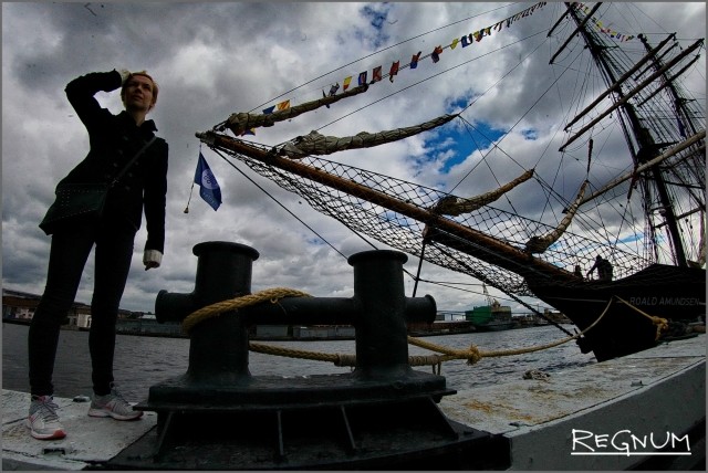 Бриг Roald Amundsen пришел поддержать яхтенный туризм в Петербурге - ИА REGNUM