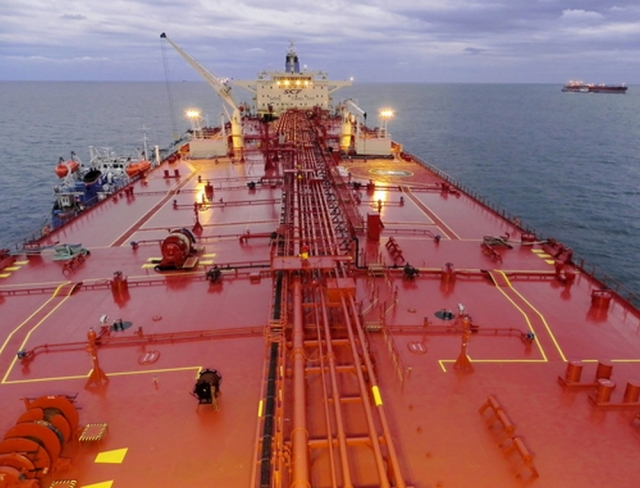 PDVSA продаст 0,5 млн баррелей нефти в счет долга перед «Совкомфлотом»