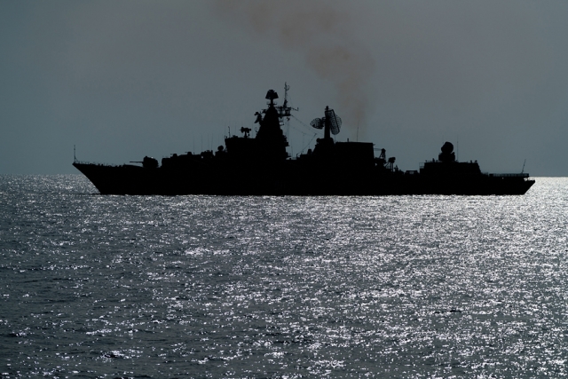 Корабль ВМФ России в Средиземном море