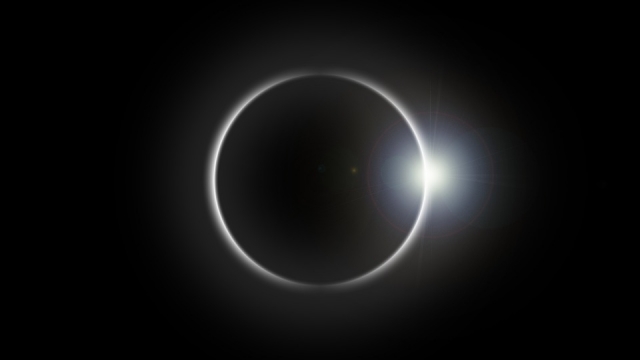 NASA показало полное солнечное затмение на своём сайте