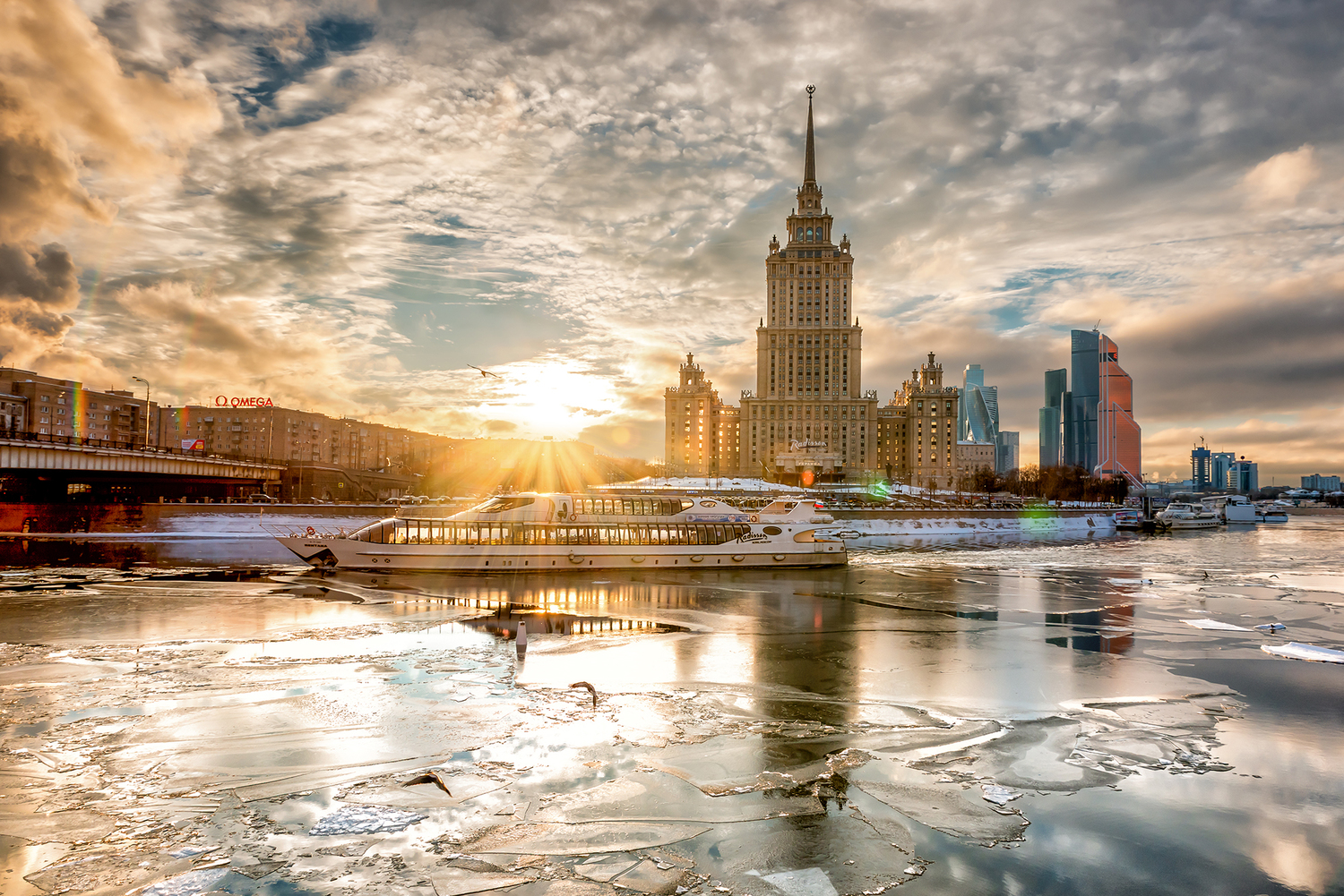 Солнечный день в москве