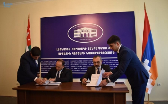 Нагорный Карабах и Абхазия подписали меморандум о взаимопонимании