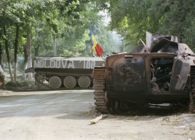 Молдавия не «переболела» войной: Приднестровье и Россию берут на «слабо»
