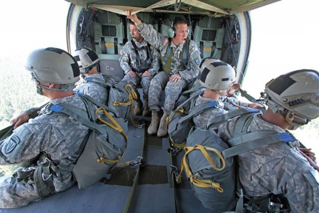 AFP: Пентагон наращивает численность войск США в Афганистане
