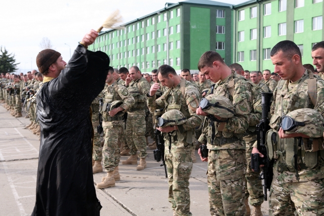 В Афганистане смертник атаковал грузинских союзников США