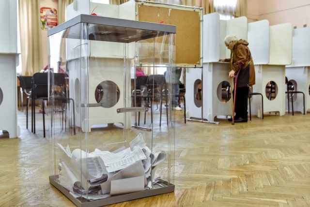 Как голосуют на выборах глав регионов: данные на 18:00
