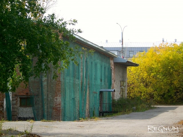 Фасад одного из зданий бывшего сереброплавильного завода — сердца Барнаула