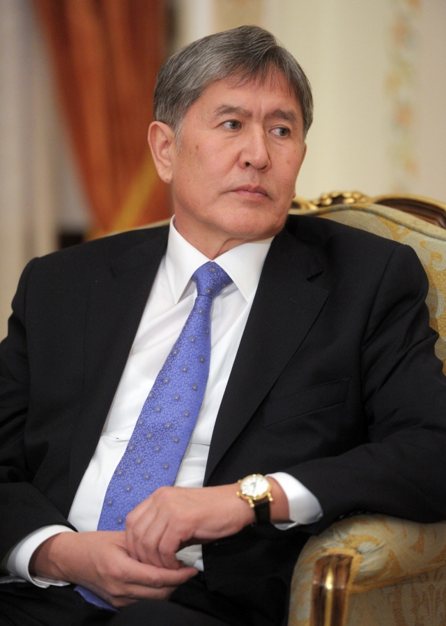Алмазбек Атамбаев