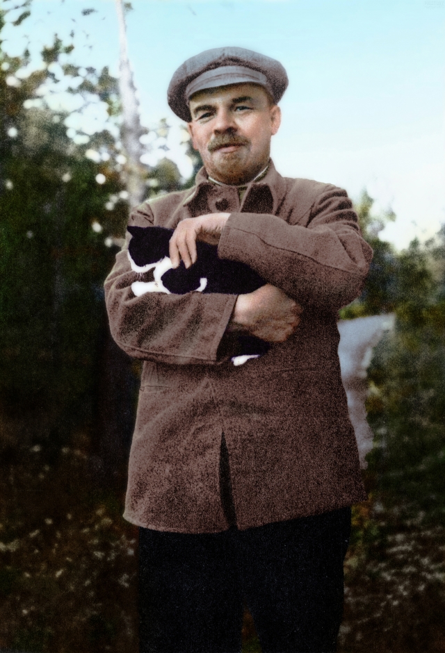 Ленин и кот, 1922