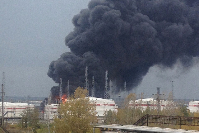 «ЛУКОЙЛ» возложил на подрядчика вину за пожар на нижегородском НПЗ