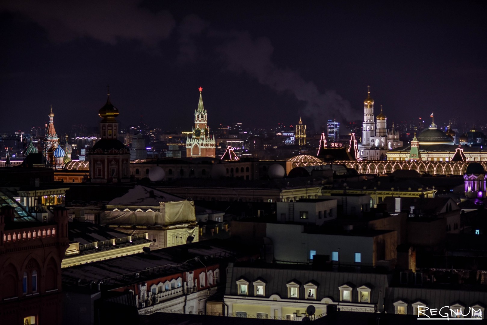 Где отметить новый в москве. Москва новый год панорама. Ночной город.