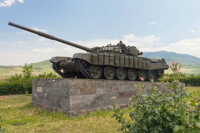 T-72. Степанакерт, Нагорный Карабах. 