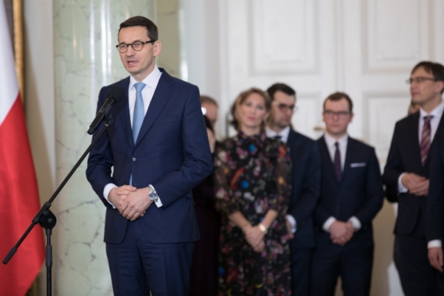 Премьер Моравецкий представляет новые лица