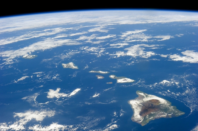 Гавайи. Вид из Космоса 