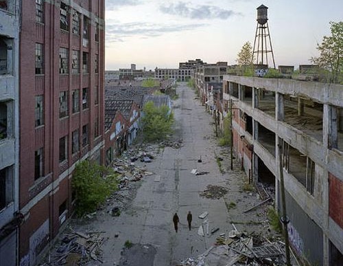 Заброшенные промышленные кварталы. Детройт в наши дни