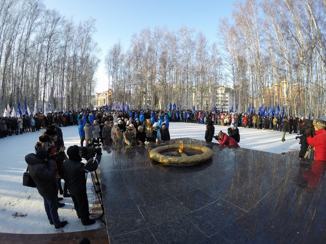 «Донести правду о Сталинграде до потомков» – митинги в Югре