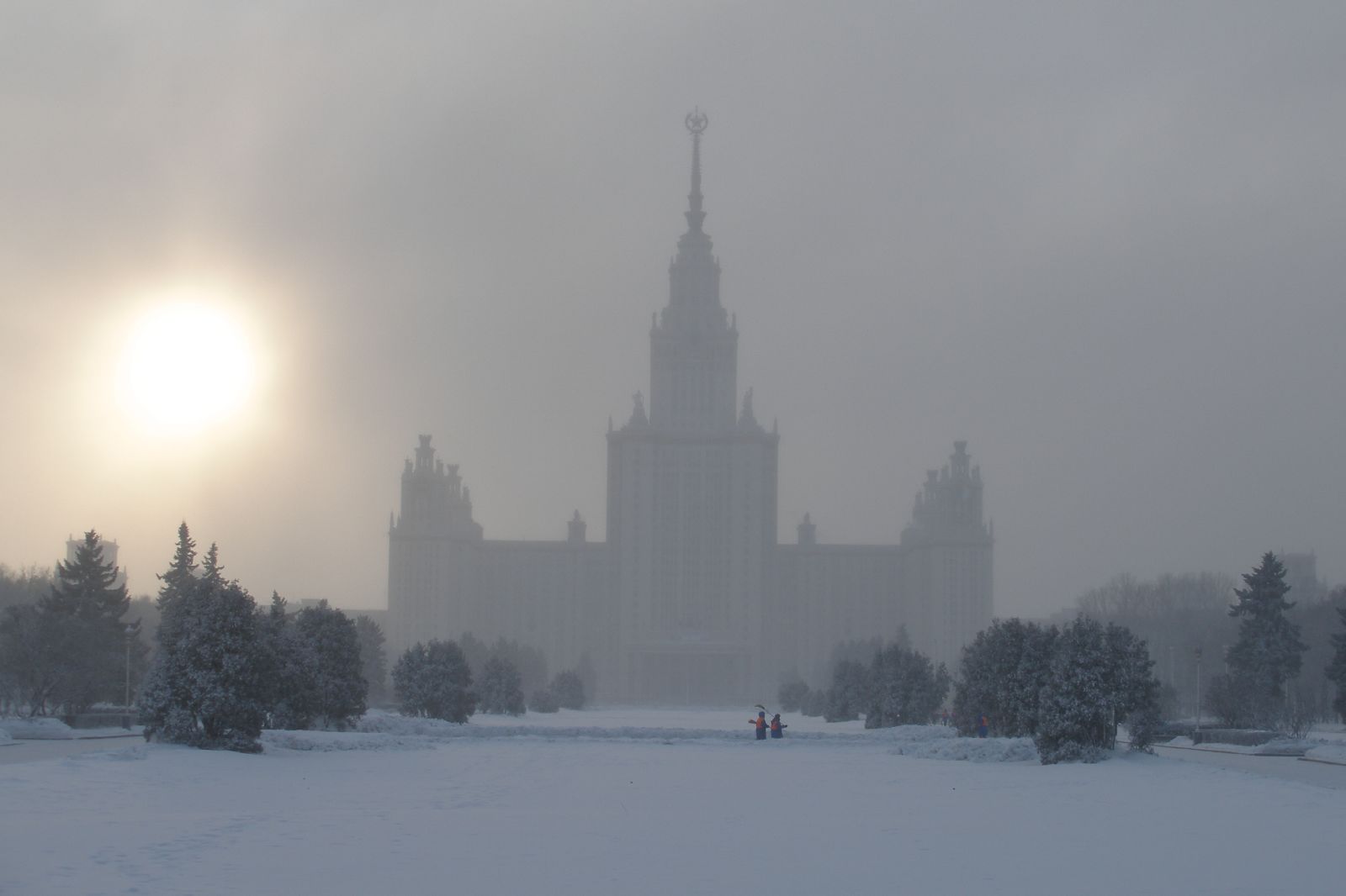 Снегопад 3 февраля стал абсолютным рекордом для Москвы ...