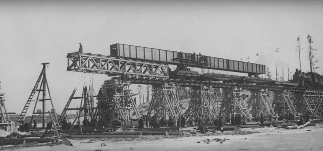 Строительство железнодорожного моста на свайных опорах-2