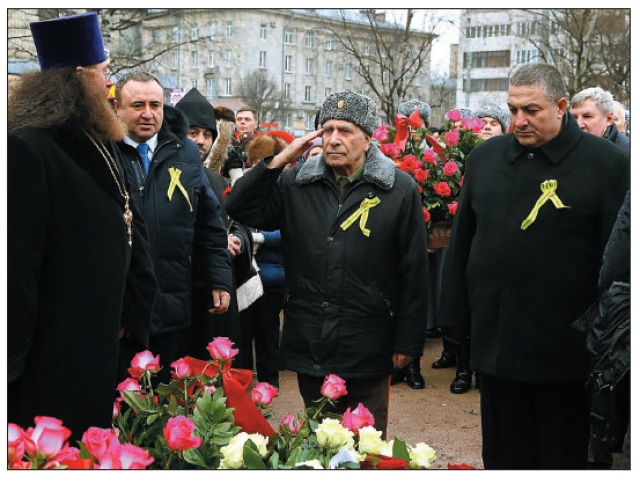 Открытие и освящение памятника «Мужеству ленинградцев, отстоявших наш город»