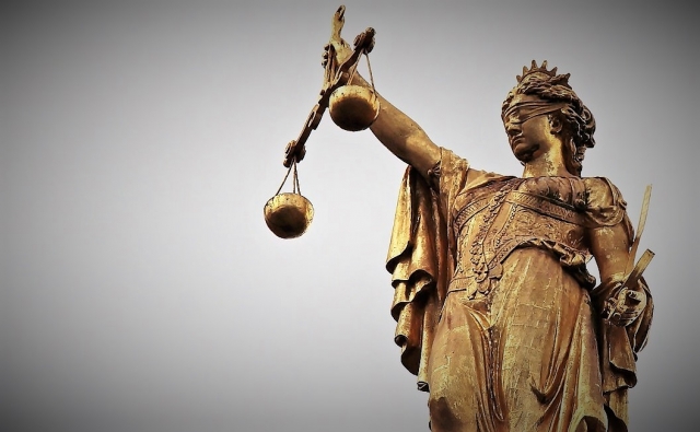 Реформа судопроизводства в России: Зачем? Кому? И какой суд?