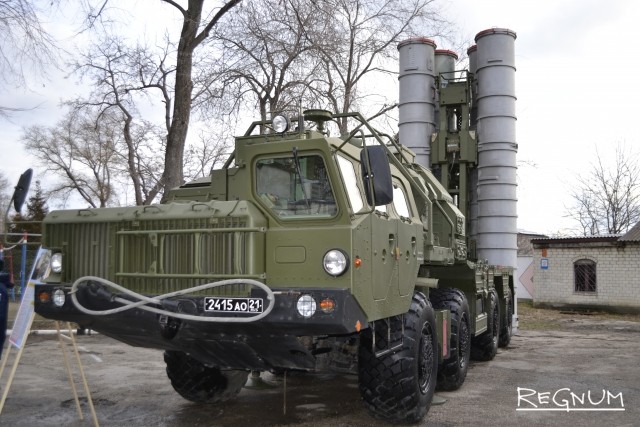 С-400 на боевом дежурстве в Крыму 