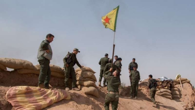 Армия сирийских курдов 