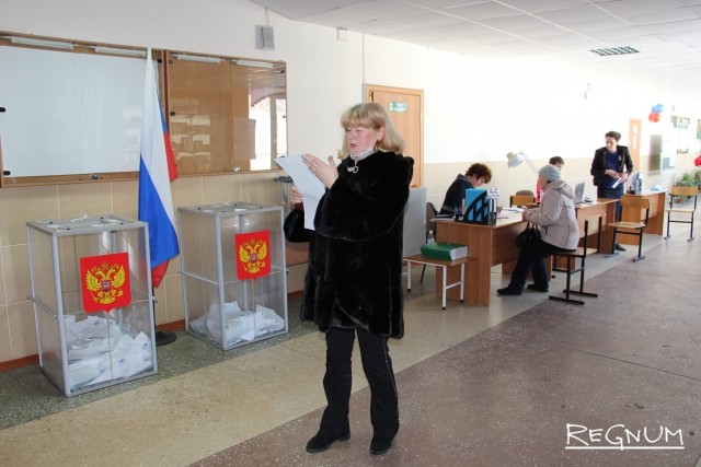 В Новосибирске закрылись избирательные участки, явка на 18:00 — 53,85%