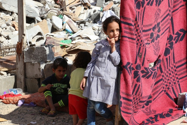 Дети на руинах. Бейт-Ханун. Сектор Газа